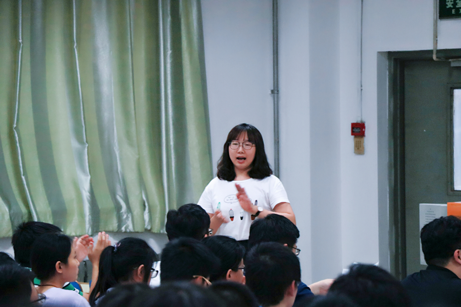 崇尚实践、知行并重，青春的汗水永远在路上——好色tv
召